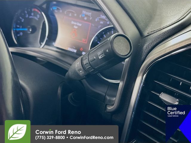Certified 2022 Ford F350 Platinum AWD/4WD image 21