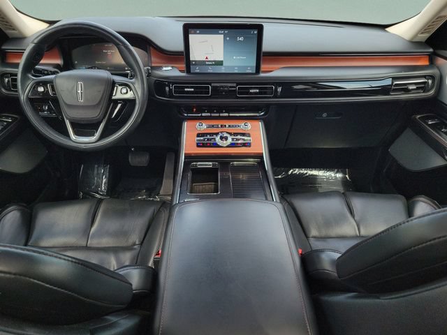 Used 2020 Lincoln Aviator Reserve w/ Equipment Group 202A AWD/4WD image 13