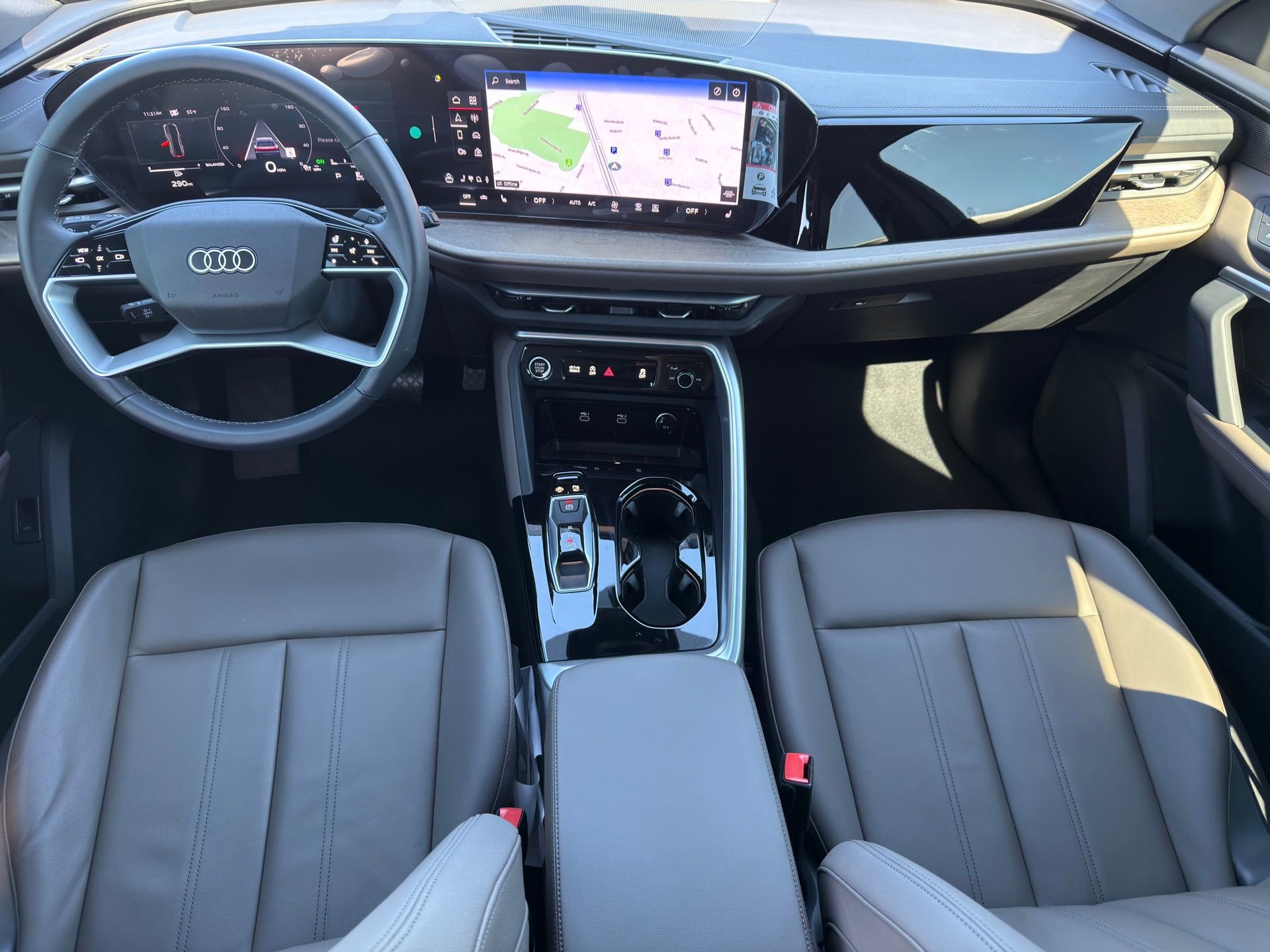Certified 2025 Audi Q5 Premium w/ Convenience Package image 9