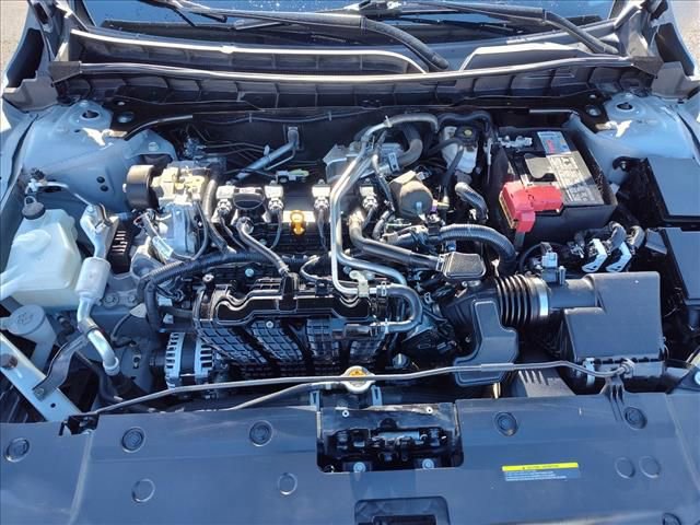 Used 2024 Nissan Altima 2.5 SV image 21