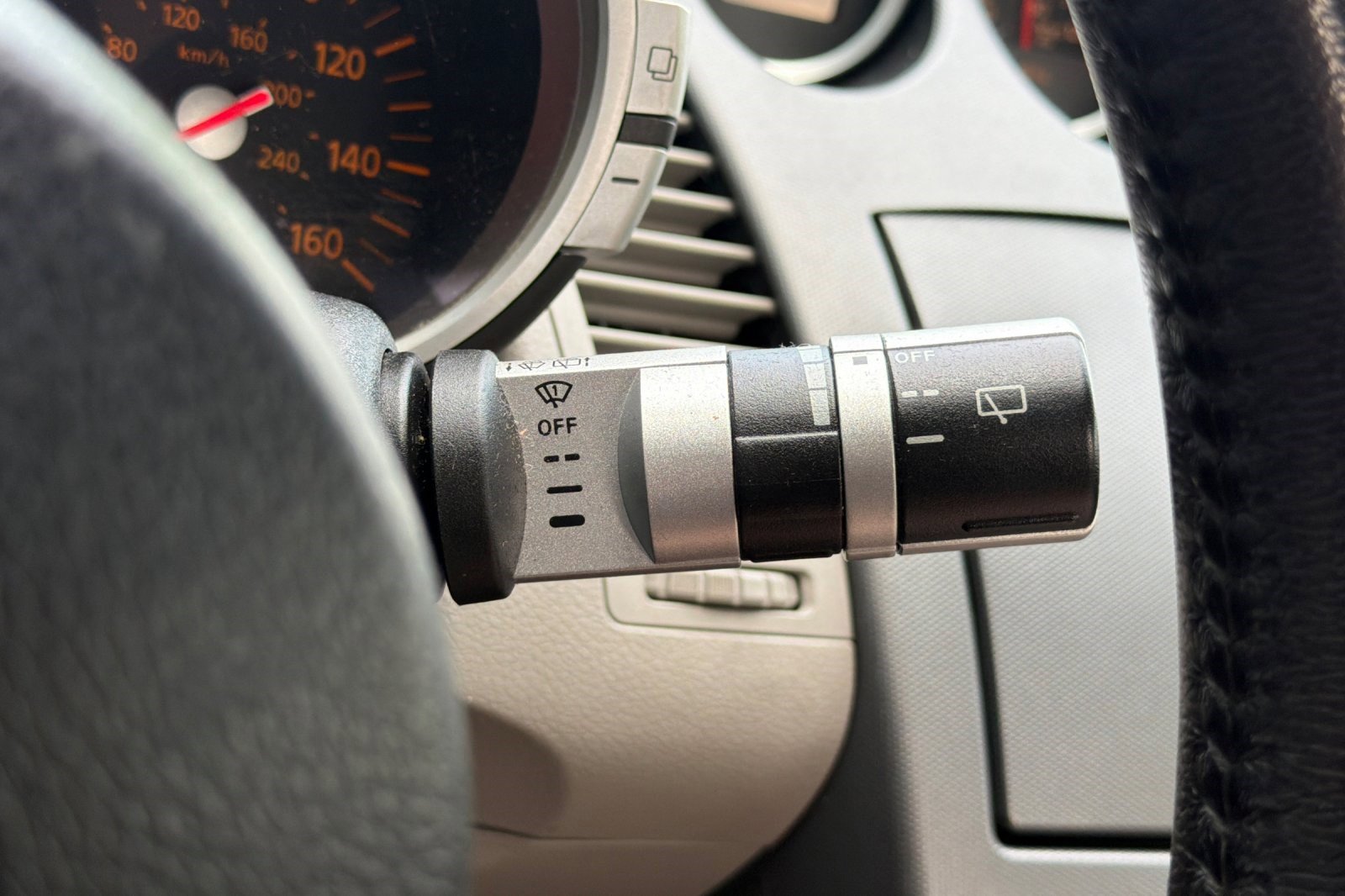 Used 2003 Nissan 350Z Touring image 30