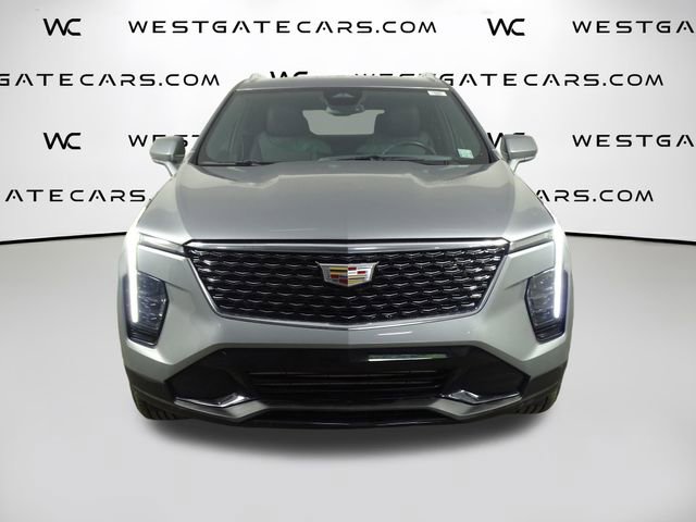 Used 2024 Cadillac XT4 Premium Luxury AWD/4WD image 4