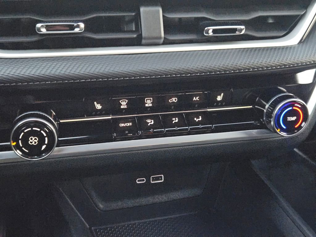 New 2026 Chevrolet Equinox LT image 22