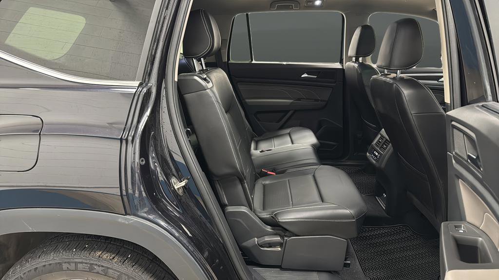 Used 2023 Volkswagen Atlas SE w/ Panoramic Sunroof Package FWD image 26