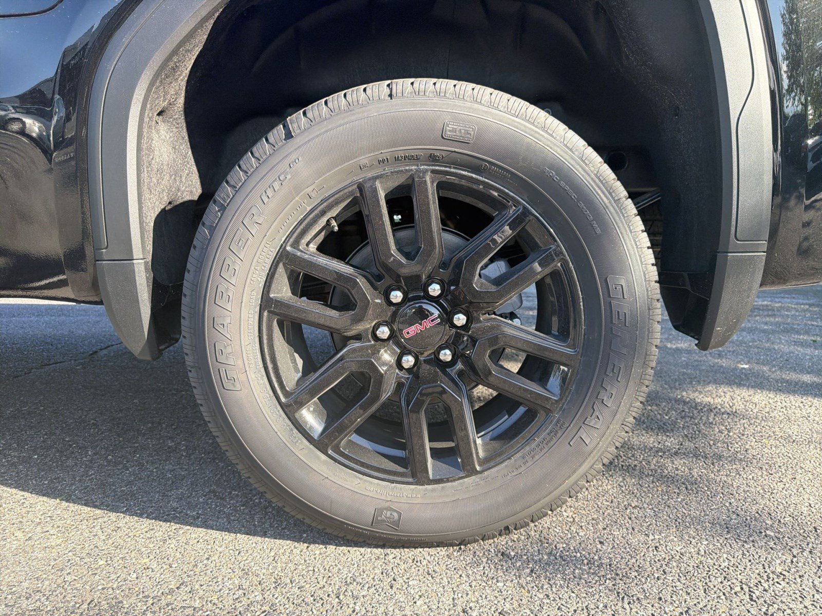 New 2026 GMC Sierra 1500 Elevation w/ Preferred Package AWD/4WD image 12