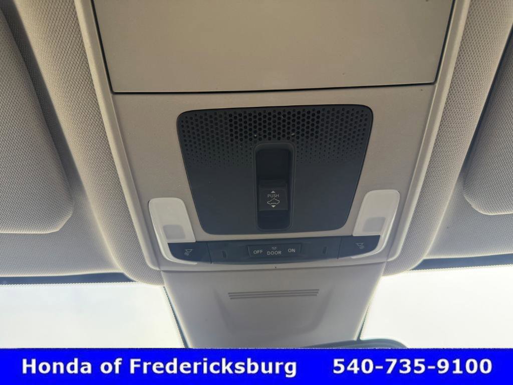 Used 2024 Honda CR-V EX image 26