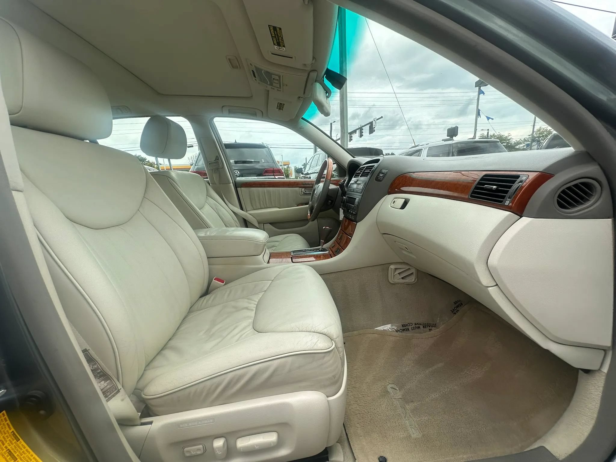 Used 2001 Lexus LS 430 RWD image 34