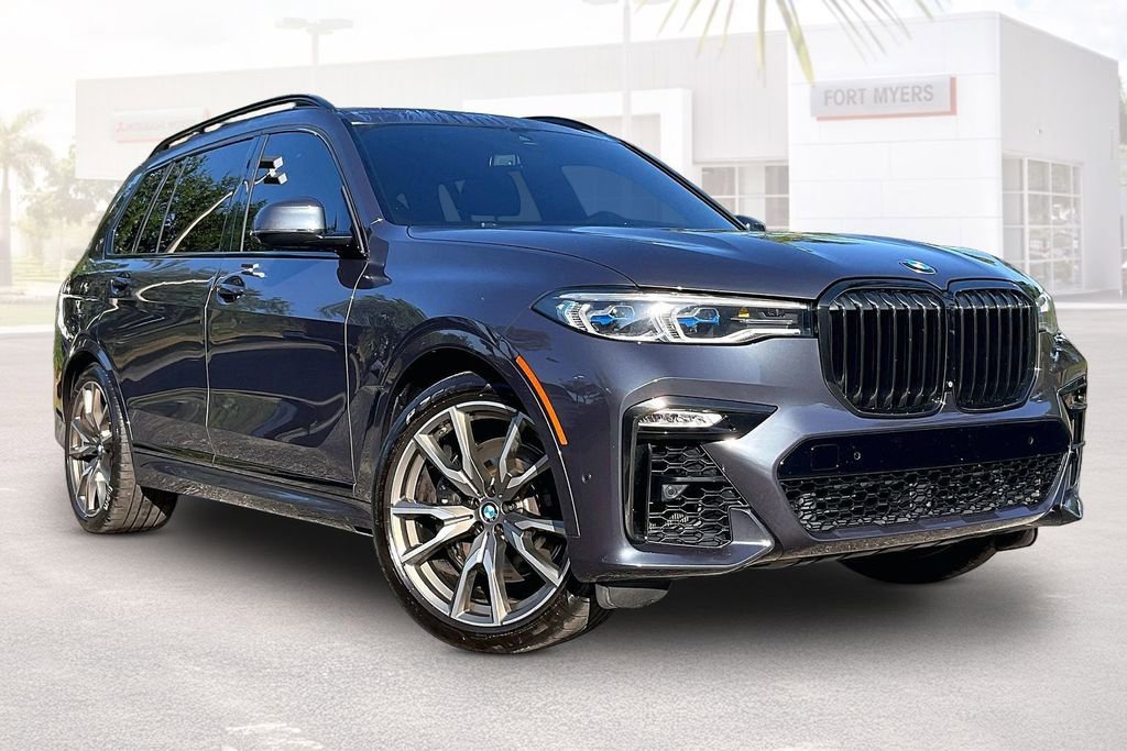 Used 2021 BMW X7 M50i w/ Cold Weather Package AWD/4WD image 1