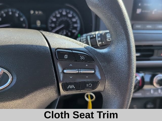 Used 2022 Hyundai Kona SE image 8