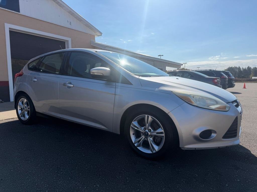 Used 2014 Ford Focus SE FWD image 3