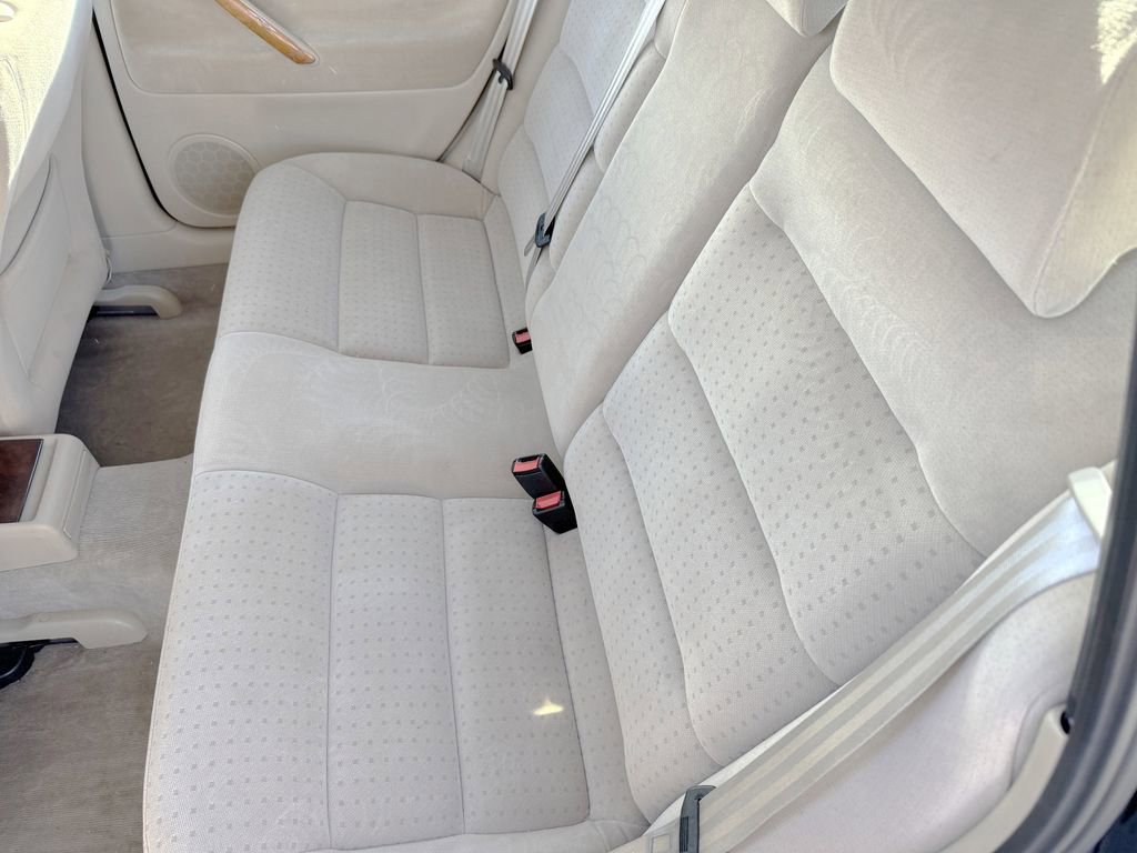 Used 1999 Volkswagen Passat GLS FWD image 22