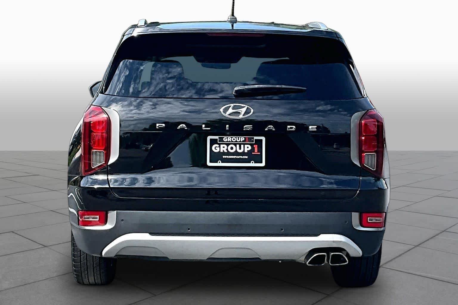 Used 2020 Hyundai Palisade SEL w/ Convenience Package FWD image 5