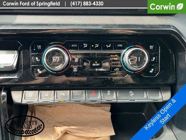 Used 2025 GMC Sierra 2500 AT4 w/ AT4 Premium Plus Package image 18