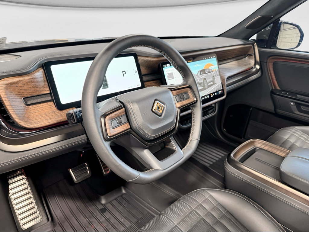 Used 2026 Rivian R1S Premium AWD/4WD image 17