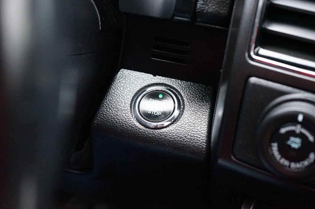 Used 2019 Ford Expedition Limited w/ Equipment Group 303A image 23