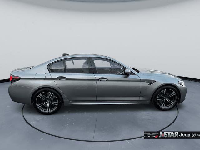 Used 2022 BMW M5 w/ Executive Package image 4