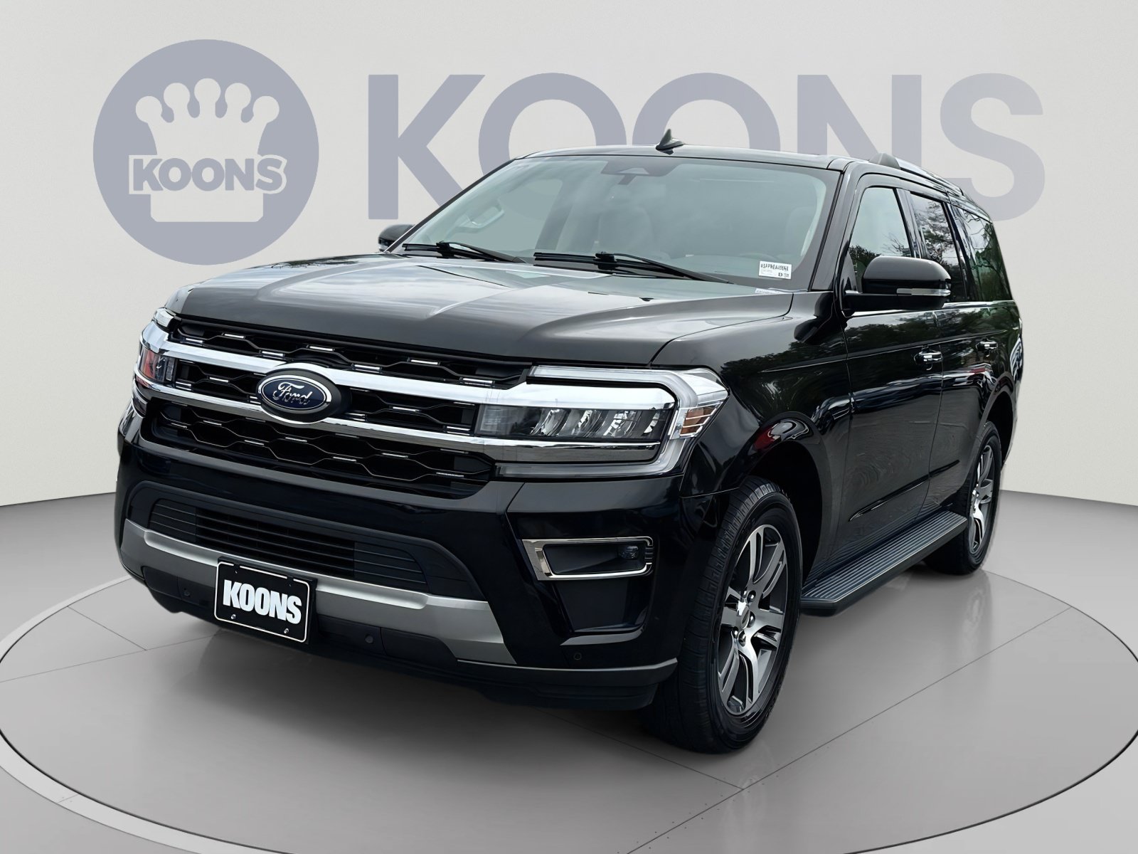 Used 2024 Ford Expedition Limited AWD/4WD image 5
