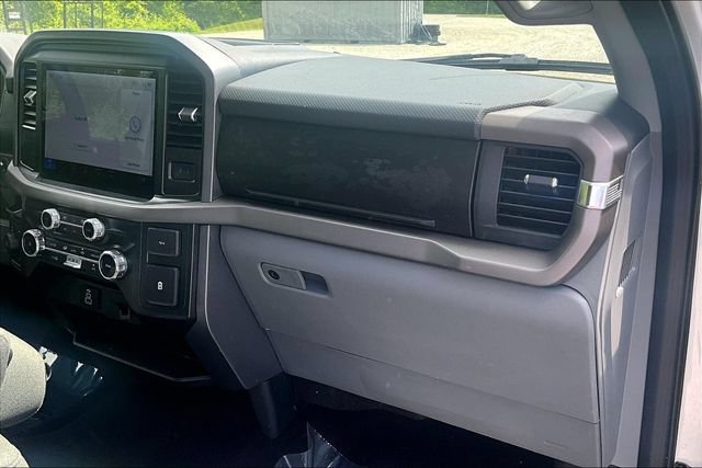 Used 2025 Ford F150 XLT w/ Equipment Group 301A Standard AWD/4WD image 16