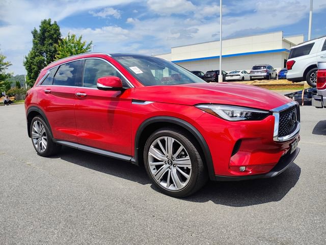 Used 2022 INFINITI QX50 Sensory AWD/4WD image 2