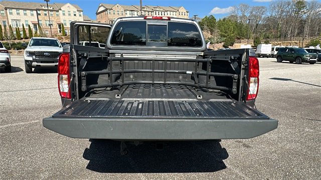 Used 2017 Nissan Frontier SV w/ SV Value Truck Package image 18