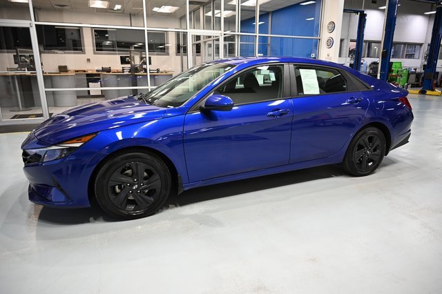 Used 2022 Hyundai Elantra SEL w/ Convenience Package image 7