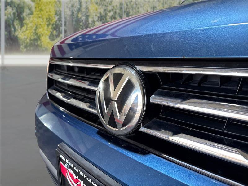 Used 2019 Volkswagen Tiguan SE w/ Panoramic Sunroof Package image 21