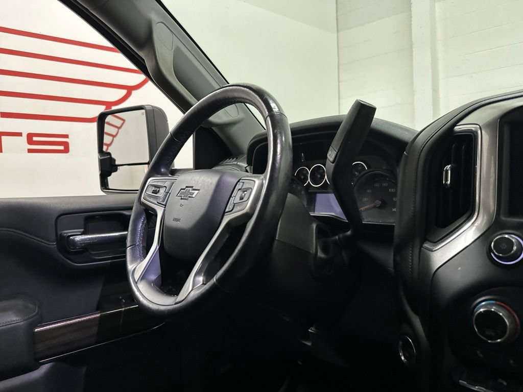 Used 2019 Chevrolet Silverado 1500 RST AWD/4WD image 56
