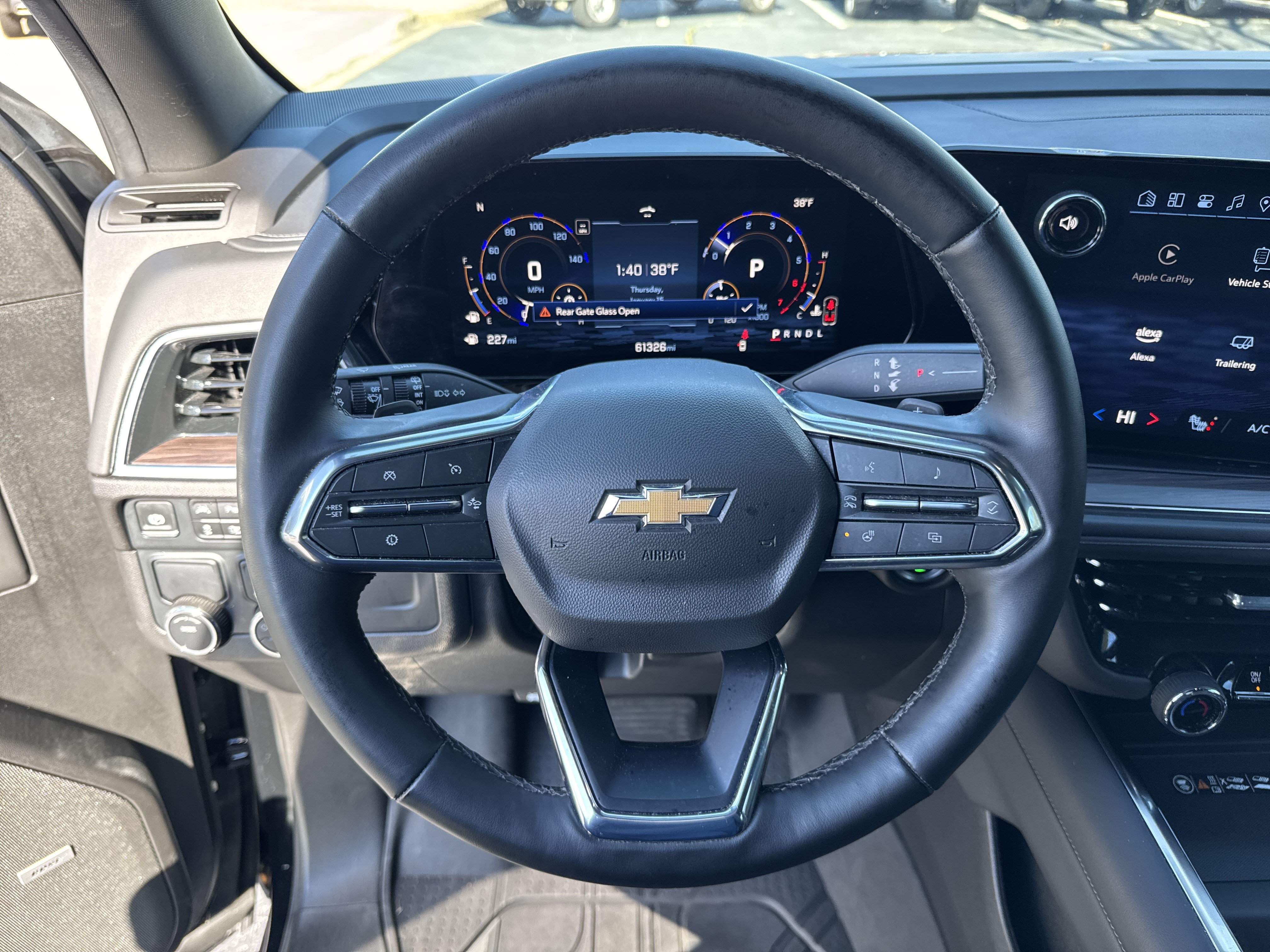 Used 2025 Chevrolet Suburban LT w/ Comfort Package RWD image 29