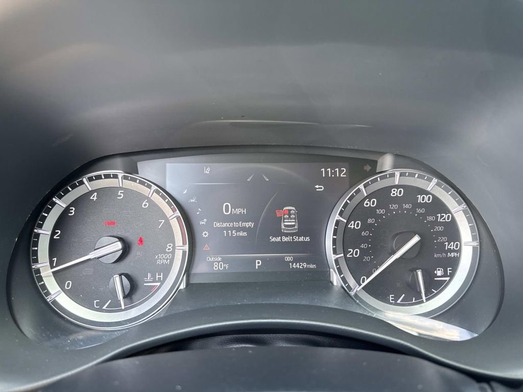 Used 2022 Toyota Highlander Platinum image 28