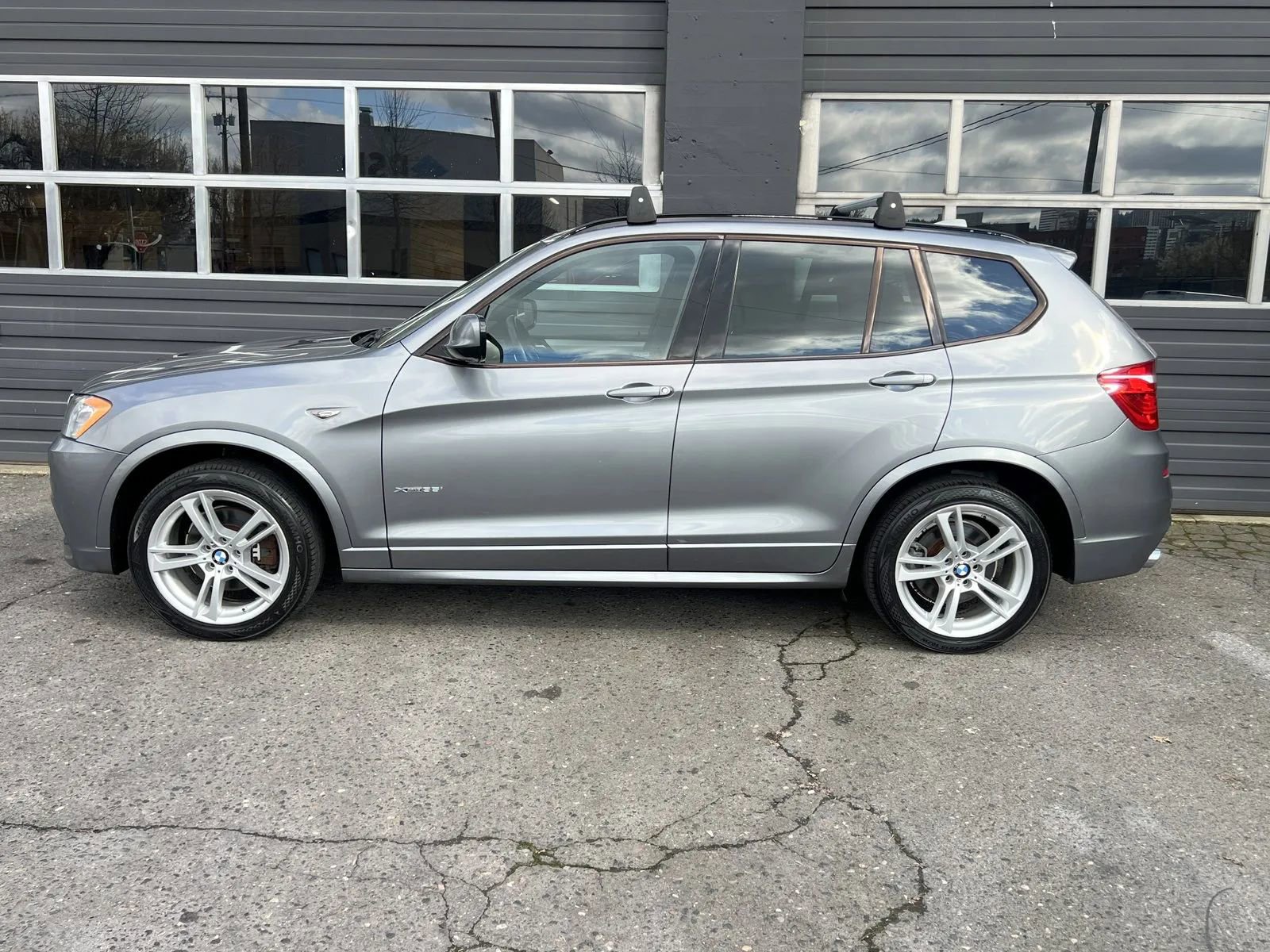 Used 2012 BMW X3 xDrive35i image 2
