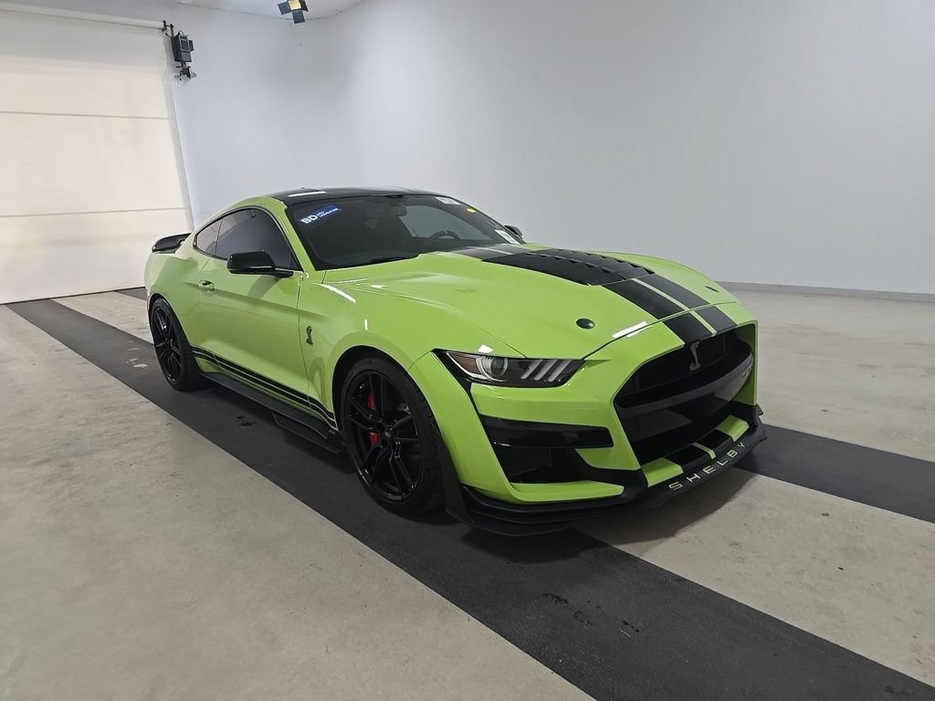 Used 2020 Ford Mustang Shelby GT500 w/ Technology Package RWD video 2
