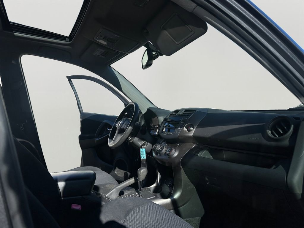 Used 2010 Toyota RAV4 Sport image 11