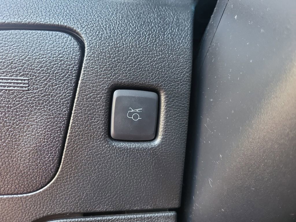 Used 2021 Ford Mustang GT image 30