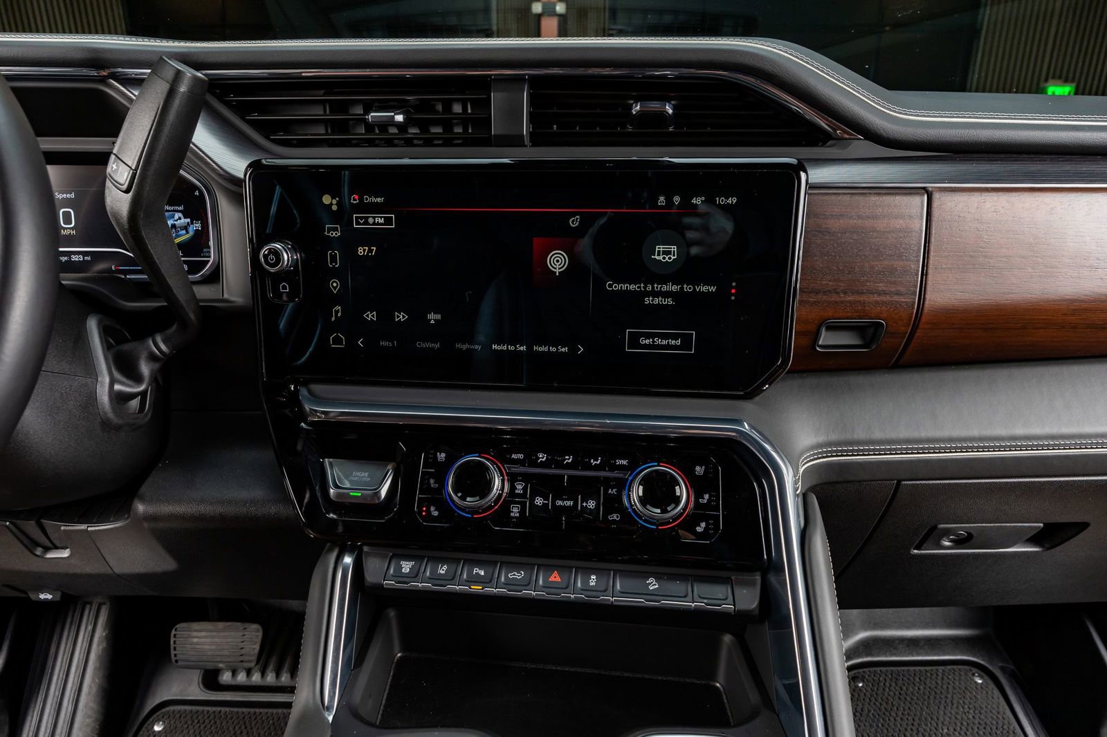 Used 2025 GMC Sierra 2500 Denali Ultimate image 24