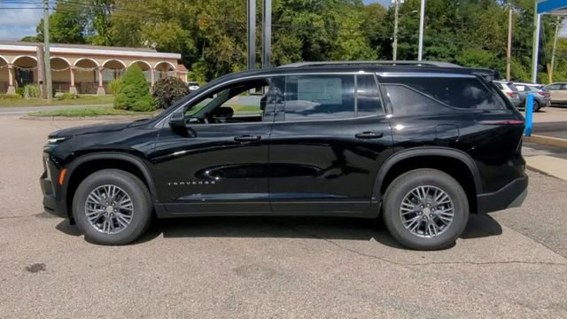 New 2026 Chevrolet Traverse LT w/ LPO, Floor Liner Package image 5