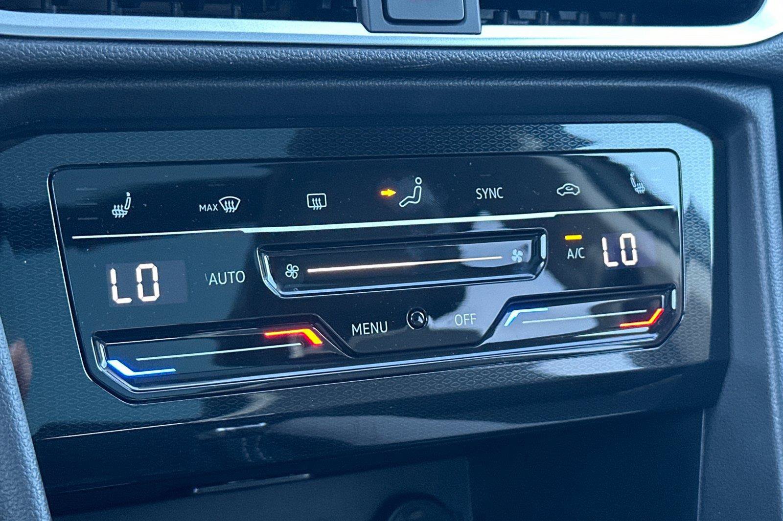 New 2026 Volkswagen Taos SE AWD/4WD image 19