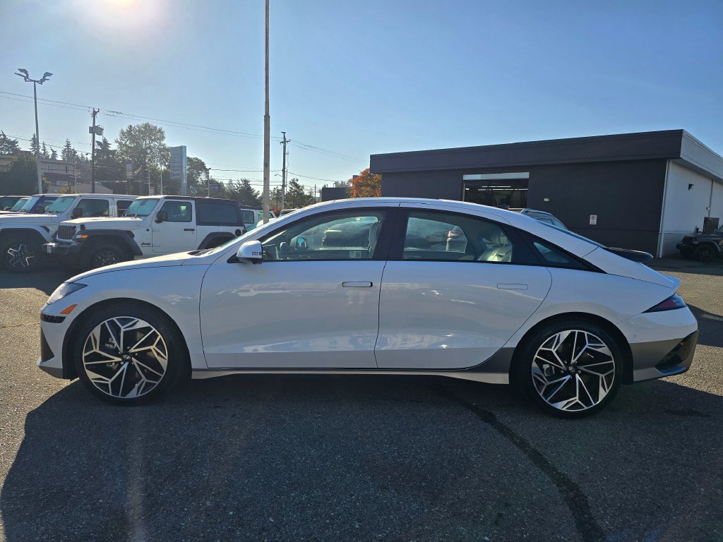 Used 2024 Hyundai Ioniq 6 Limited AWD/4WD image 5