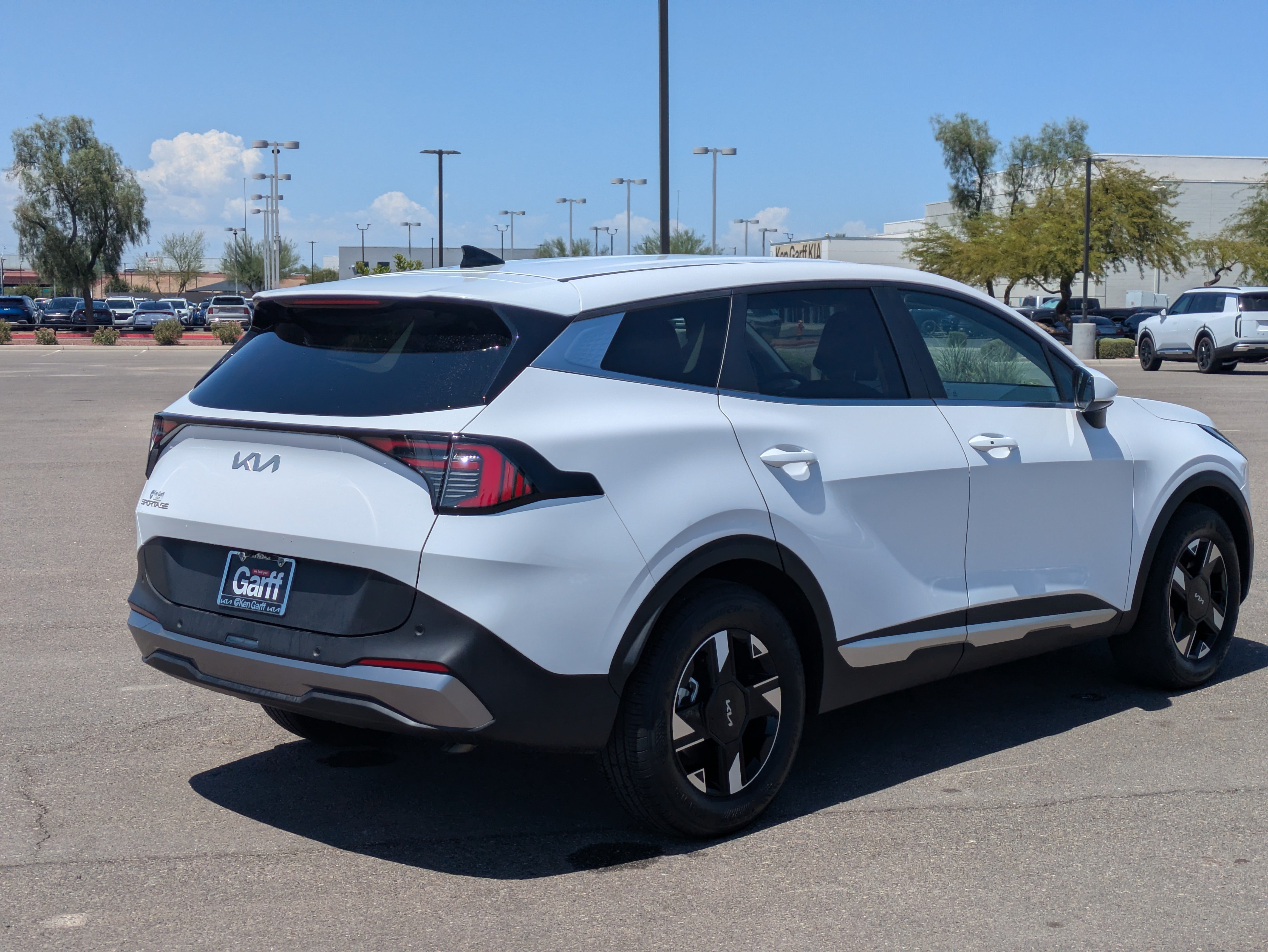 Certified 2026 Kia Sportage LX FWD image 6