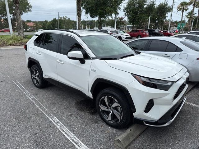 Used 2024 Toyota RAV4 SE AWD/4WD image 3