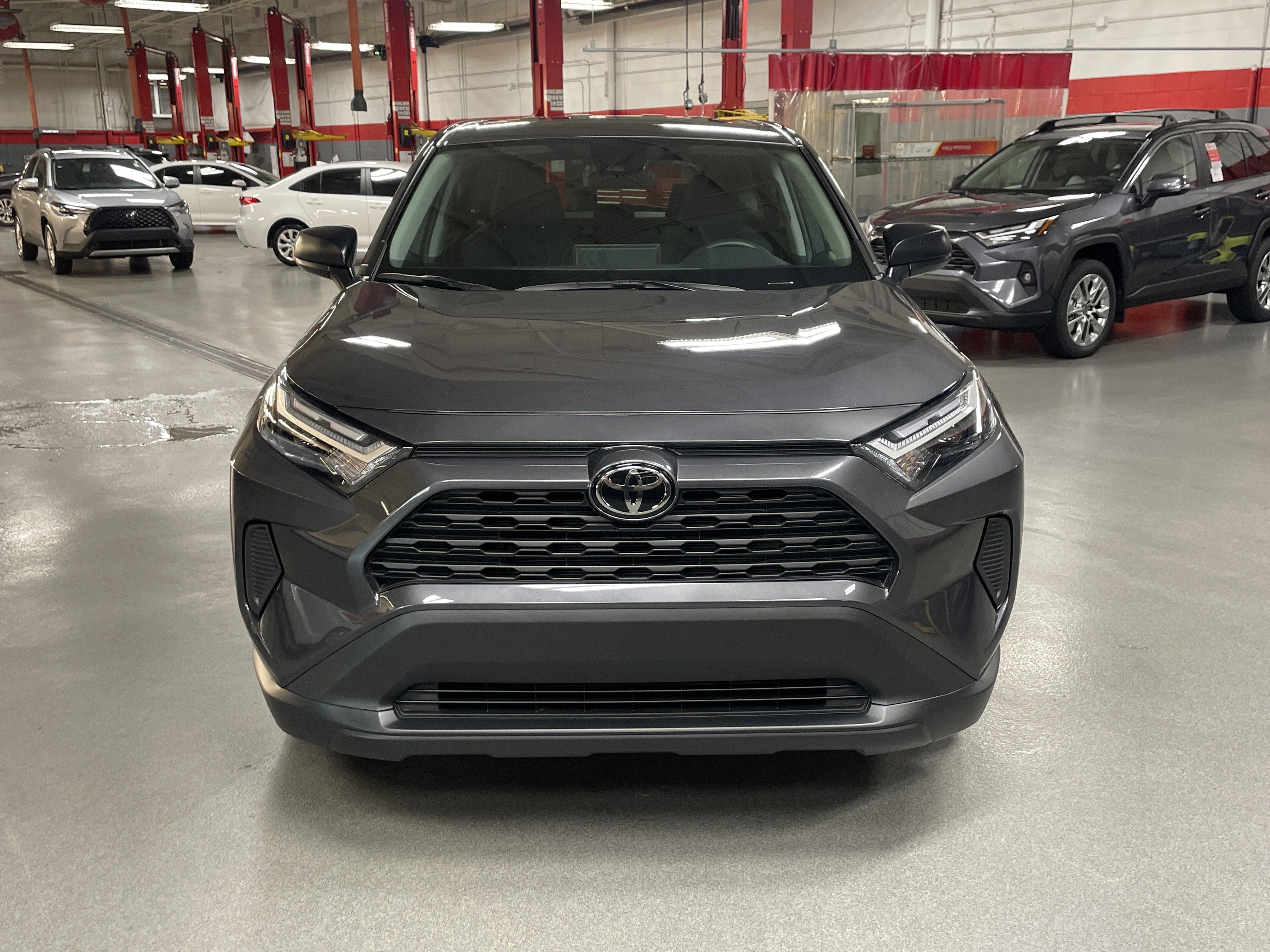 Certified 2025 Toyota RAV4 LE video 3