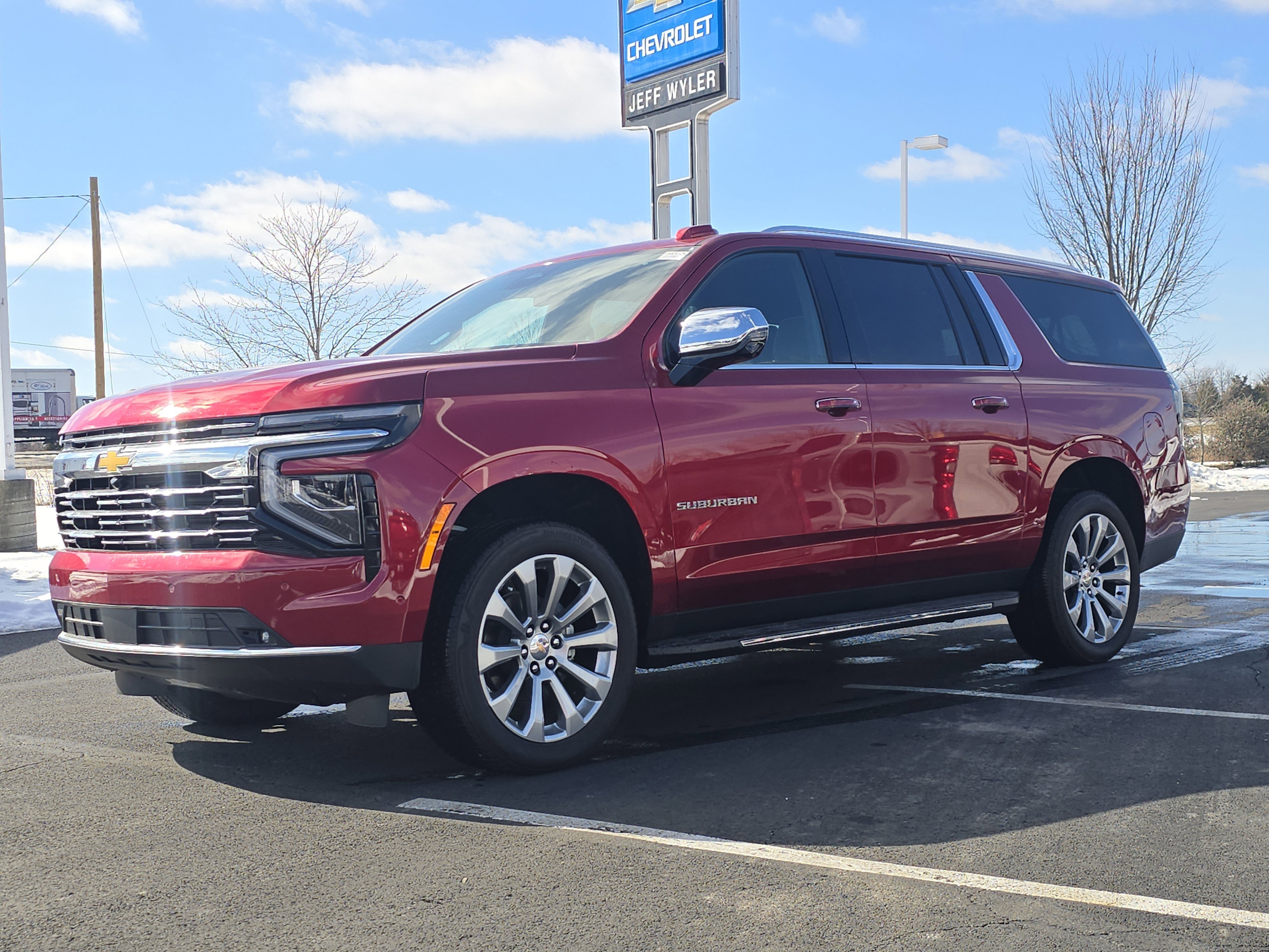 New 2025 Chevrolet Suburban Premier image 4