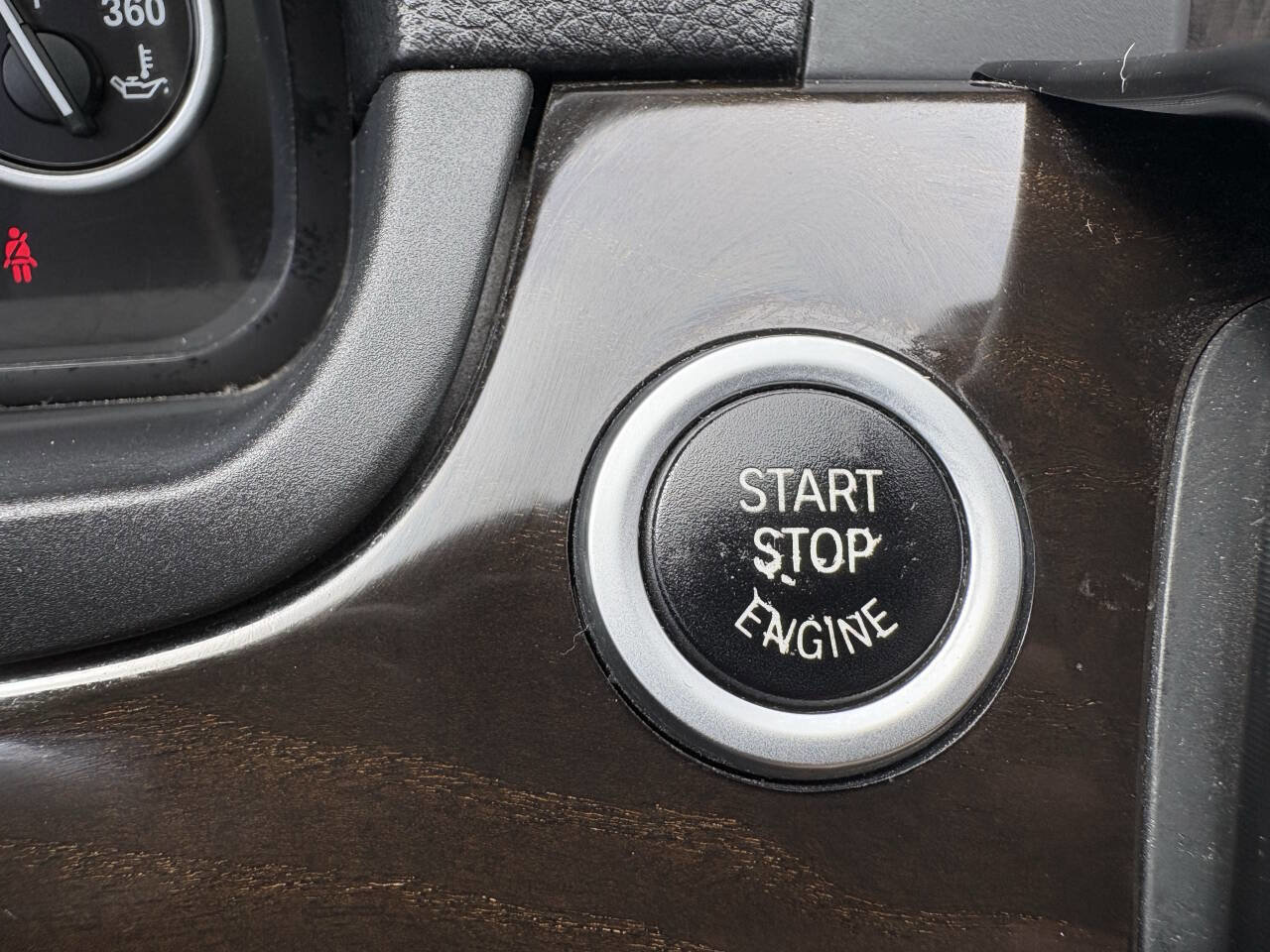 Used 2011 BMW 535i Sedan image 32