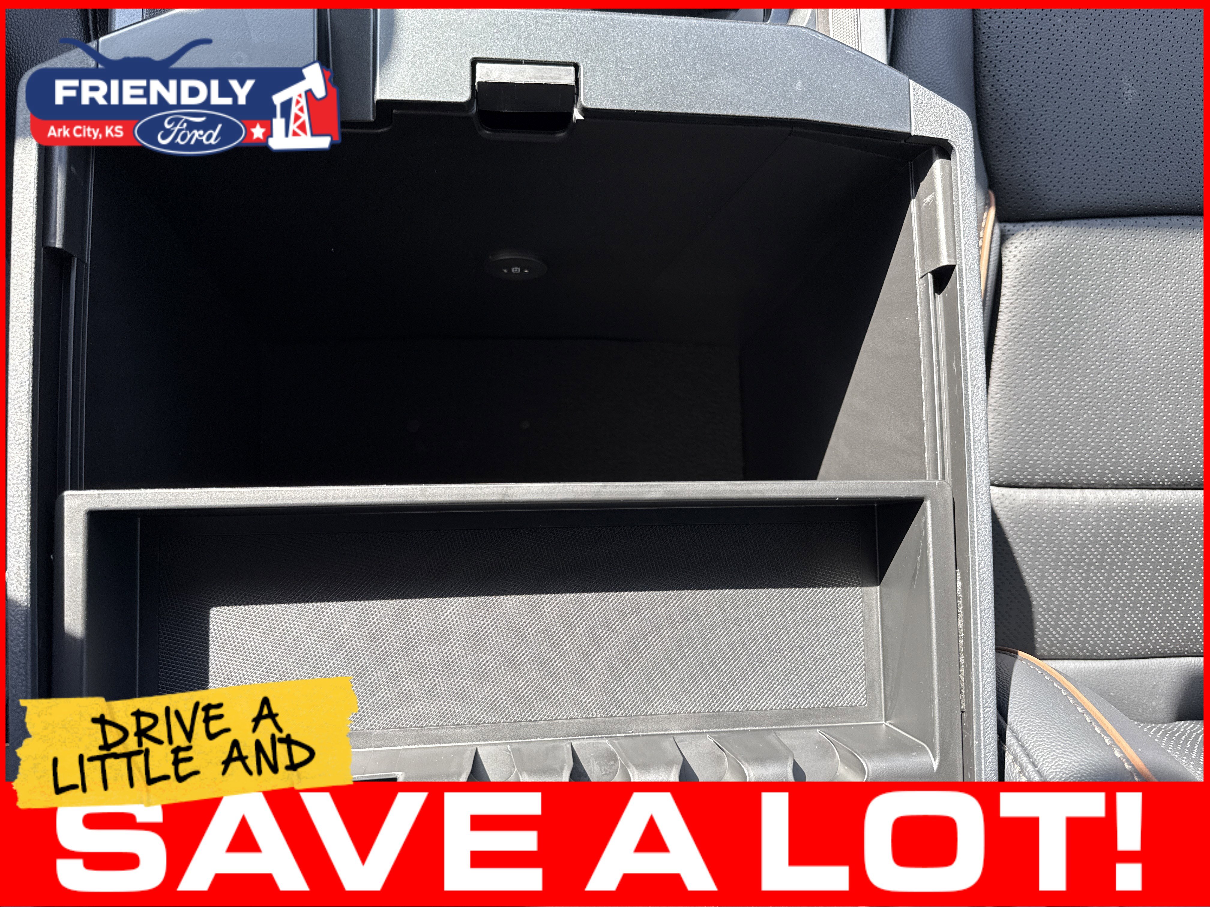 New 2026 Ford F250 Lariat w/ Chrome Package image 40