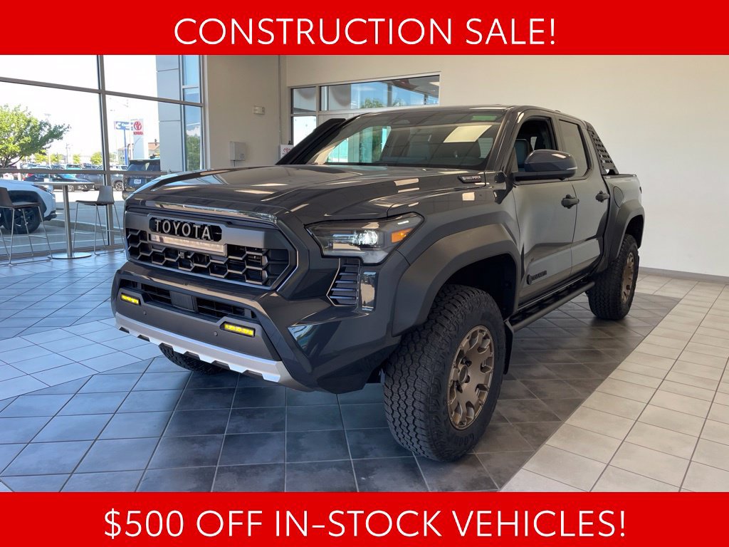 New 2026 Toyota Tacoma 4x4 Double Cab Hybrid w/ Tow Tech Package image 2