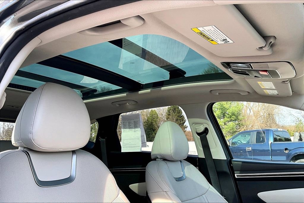 Used 2023 Hyundai Tucson Limited image 22