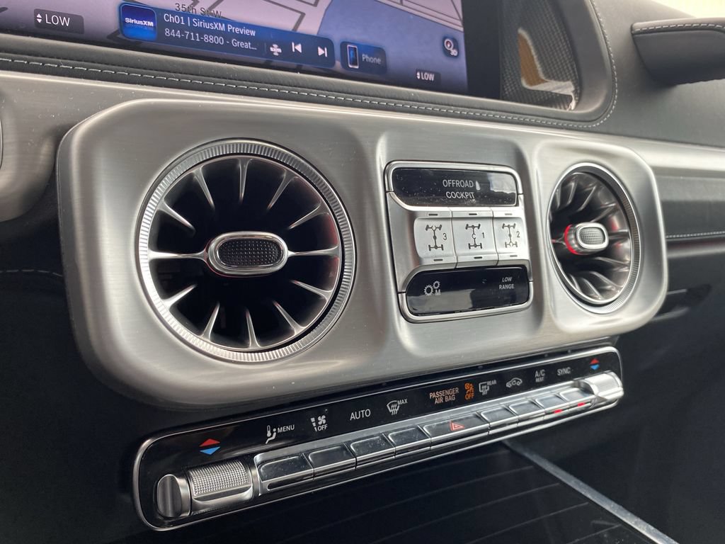 Certified 2025 Mercedes-Benz G 63 AMG 4MATIC image 9
