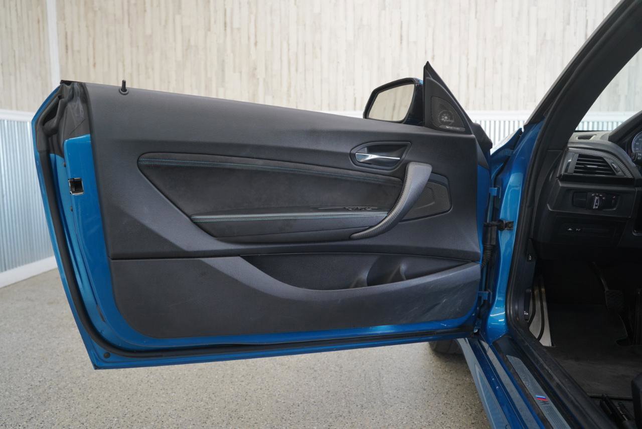 Used 2016 BMW M2 RWD image 29