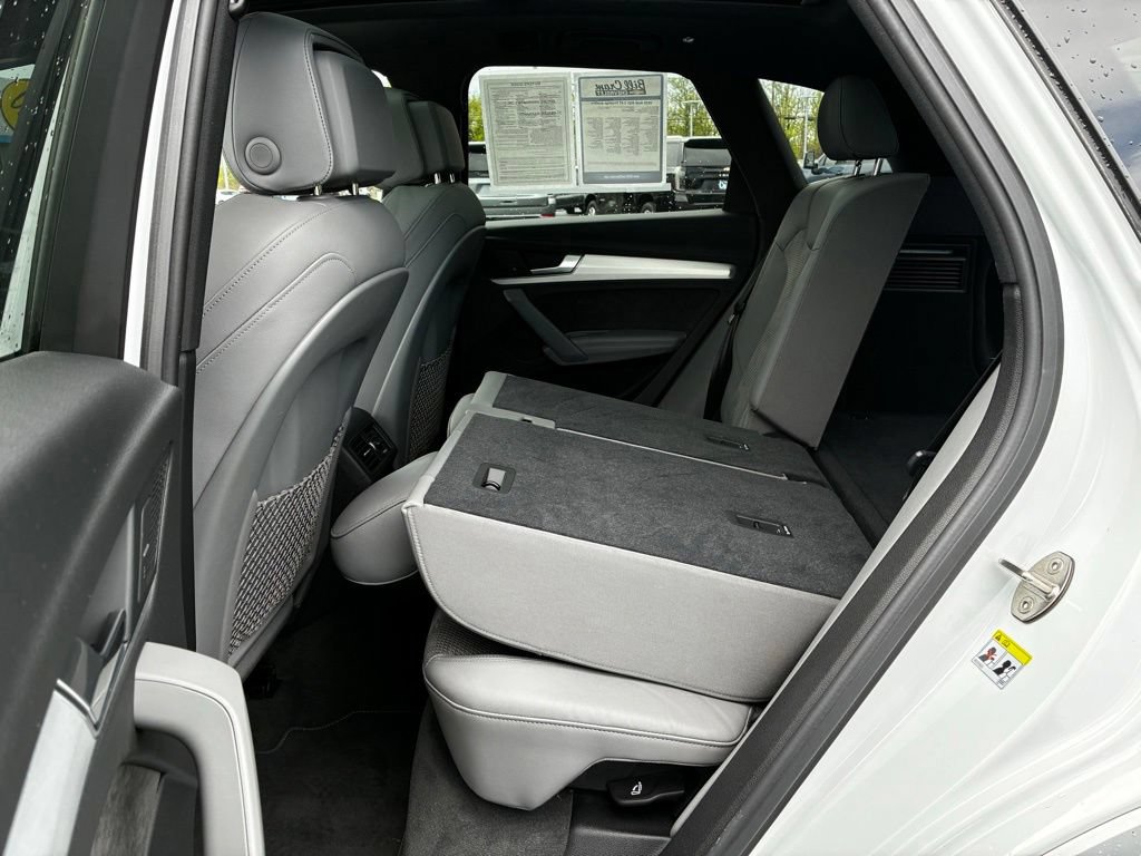 Used 2020 Audi SQ5 Prestige w/ Prestige Package AWD/4WD image 40