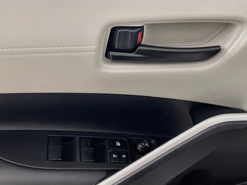 New 2026 Toyota Corolla Cross L FWD image 13