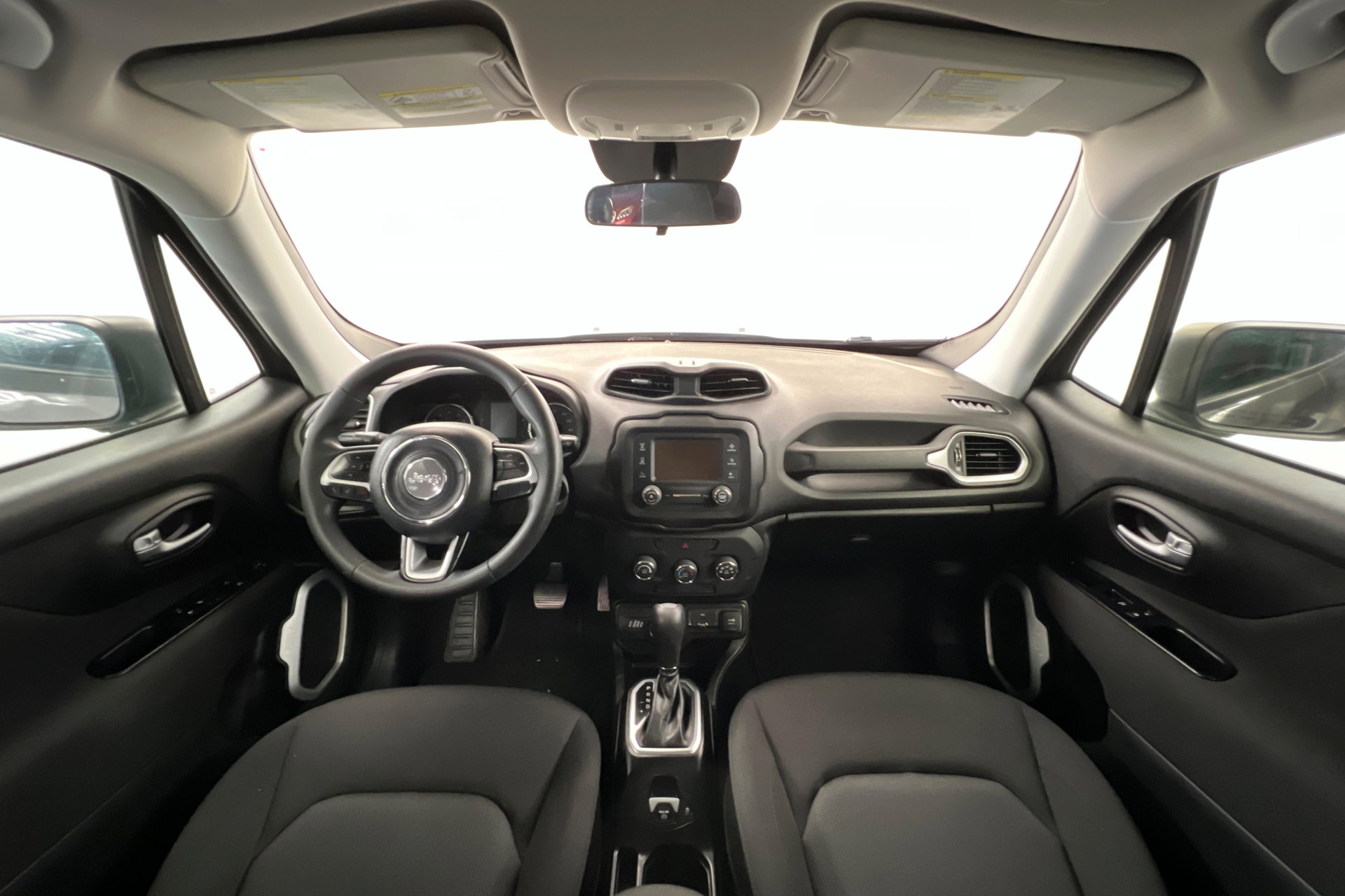 Used 2020 Jeep Renegade Sport w/ Sport Appearance Group AWD/4WD image 10